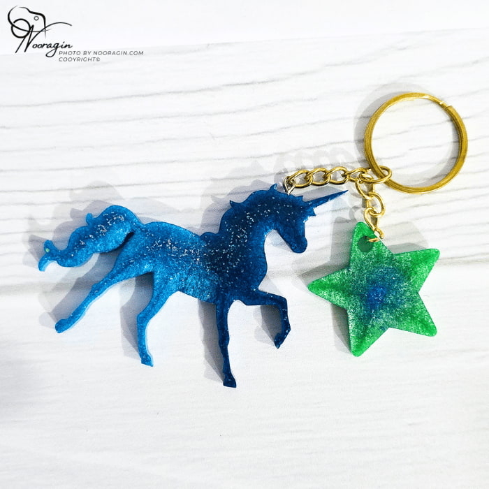 جاکلیدی دست ساز یونیکورن یخی رزینی ، ساخته شده از بهترین متریال اولیه ، هدیه ای ماندگار و بادوام